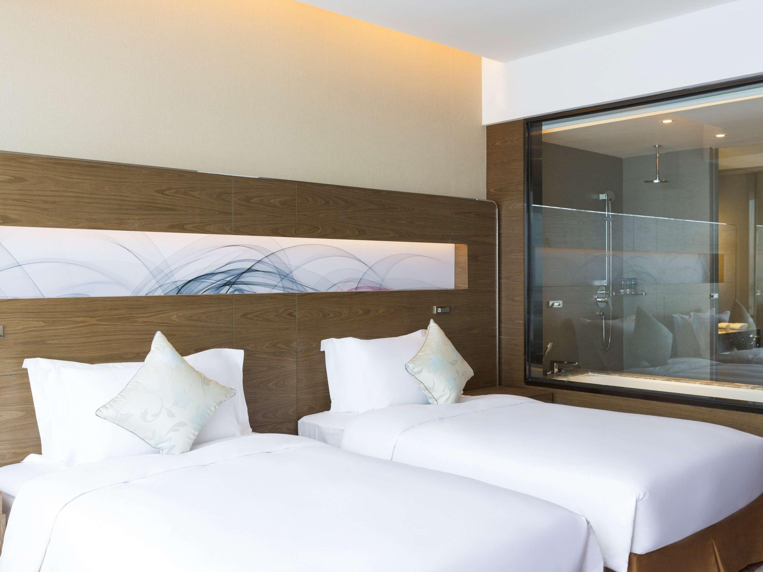 Novotel Rizhao Suning Exterior photo
